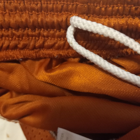 UT Longhorn Athletics M Mens Mesh Athletic Shorts in Orange n Black - Picture 3 of 9